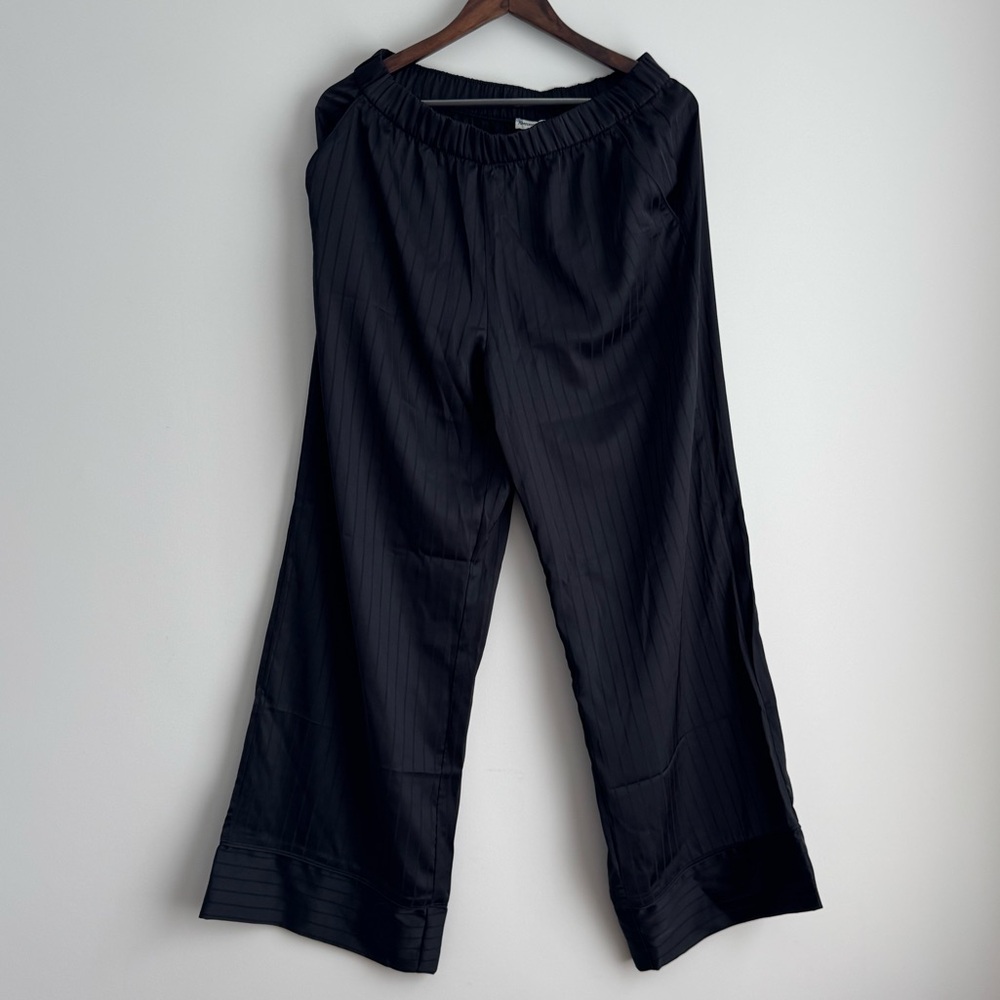 NWT Abercrombie Silky Pajama Pants